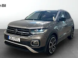 Grå Begagnad 2021 VW T-Cross SUV | 229 900 kr (Marknadspris)