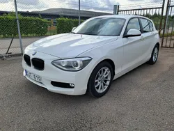 Vit Begagnad 2013 BMW 118 Halvkombi | 99 000 kr (Marknadspris)