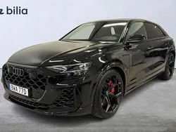 Svart Ny 2024 Audi RS Q8 Performance SUV | 1 742 000 kr (Bra pris)