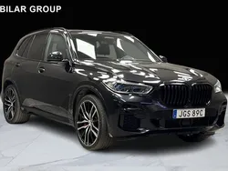 Svart Begagnad 2022 BMW X5 M Sport SUV | 779 000 kr