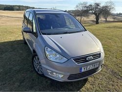 Grå Begagnad 2013 Ford Galaxy Minibuss | 55 000 kr (Superpris)