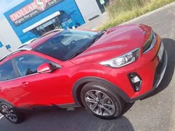 Röd Begagnad 2019 Kia Stonic 2 SUV | 135 000 kr (Marknadspris)