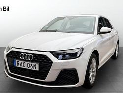 Vit Begagnad 2022 Audi A1 Sportback Proline Halvkombi | 229 000 kr (Marknadspris)