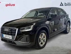 Svart Begagnad 2022 Audi Q2 SUV | 229 900 kr