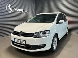 Vit Begagnad 2018 VW Sharan Minibuss | 204 500 kr (Bra pris)