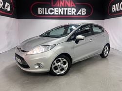 Silvermetallic Begagnad 2010 Ford Fiesta Halvkombi | 49 900 kr (Dyr)