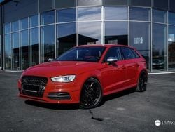 Röd Begagnad 2014 Audi S3 Sportback Halvkombi | 284 900 kr (Marknadspris)