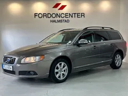 Grå Begagnad 2011 Volvo V70 Momentum Kombi | 119 900 kr