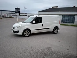 Vit Begagnad 2014 Opel Combo Minibuss | 70 000 kr (Dyr)