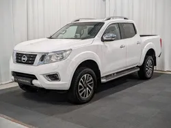 Vit Begagnad 2016 Nissan Navara Pickup | 219 900 kr (Bra pris)