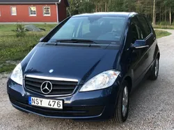 Blå Begagnad 2011 Mercedes A160 Classic Halvkombi | 39 500 kr (Bra pris)
