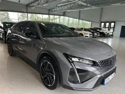 Grå Begagnad 2024 Peugeot 408 GT Sedan | 318 900 kr (Marknadspris)