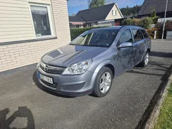 Grå Begagnad 2009 Opel Astra Kombi | 43 000 kr (Marknadspris)