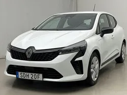 Vit Begagnad 2024 Renault Clio V Evolution | 155 000 kr