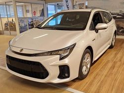 Vit Begagnad 2024 Suzuki Swace Kombi | 328 800 kr (Lite dyr)