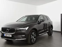 Grå Begagnad 2023 Volvo XC60 Core SUV | 498 500 kr (Bra pris)