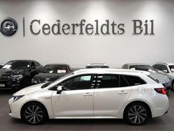 Vit Begagnad 2020 Toyota Corolla Style Kombi | 259 900 kr (Marknadspris)