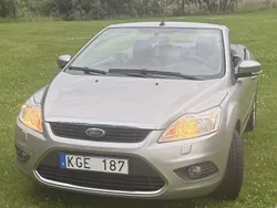Grå Begagnad 2010 Ford Focus Cabriolet Trend Cab | 55 000 kr