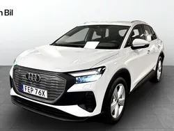 Glaciärvit metallic Begagnad 2021 Audi Q4 e-tron Proline SUV | 349 000 kr (Marknadspris)