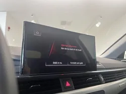 Svart (brilliantsvart) Begagnad 2024 Audi A4 Advanced Plus Kombi | 399 900 kr (Marknadspris)