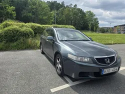 Grön Begagnad 2005 Honda Accord Sport Kombi | 19 600 kr (Superpris)