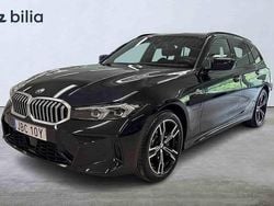 Svart Begagnad 2025 BMW 330e Kombi | 539 900 kr