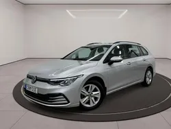 Silver Begagnad 2021 VW Golf VIII Kombi | 249 900 kr (Marknadspris)