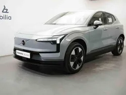 Grå Begagnad 2024 Volvo EX30 Single Motor SUV | 339 900 kr
