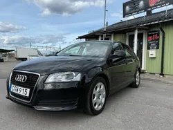 Svart Begagnad 2010 Audi A3 Sportback Attraction Halvkombi | 74 900 kr (Marknadspris)