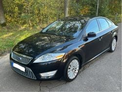 Svart Begagnad 2010 Ford Mondeo Titanium X Halvkombi | 35 000 kr (Marknadspris)
