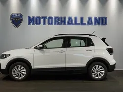 Vit Begagnad 2022 VW T-Cross Life SUV | 189 900 kr (Marknadspris)