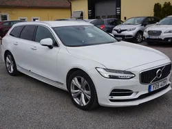 Vit Begagnad 2020 Volvo V90 Inscription Kombi | 359 900 kr (Marknadspris)