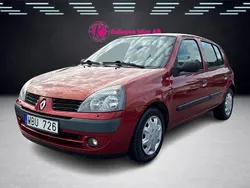 Röd Begagnad 2004 Renault Clio II Expression Halvkombi | 22 900 kr (Marknadspris)