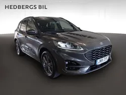 Grå Begagnad 2022 Ford Kuga ST-Line X SUV | 294 900 kr (Marknadspris)
