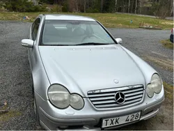 Mercedes C200