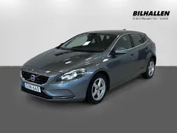 Grå Begagnad 2015 Volvo V40 Momentum Kombi | 149 900 kr (Marknadspris)