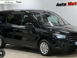 Svart Begagnad 2025 Mercedes 180 Sedan | 389 900 kr