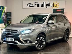 Grå Begagnad 2015 Mitsubishi Outlander P-HEV SUV | 129 900 kr (Marknadspris)
