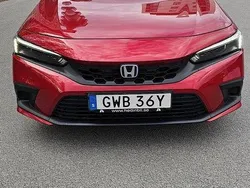 Röd Begagnad 2024 Honda Civic Elegance Halvkombi | 325 000 kr (Bra pris)