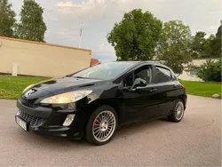 Svart Begagnad 2010 Peugeot 308 Halvkombi | 29 900 kr (Marknadspris)