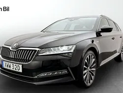 Svart Begagnad 2023 Skoda Superb LAURIN & KLEMENT Kombi | 369 900 kr (Marknadspris)