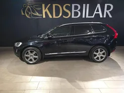 Svart Begagnad 2015 Volvo XC60 Summum SUV | 219 900 kr (Marknadspris)