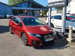 Röd Begagnad 2015 Honda Civic Elegance Kombi | 90 000 kr (Marknadspris)
