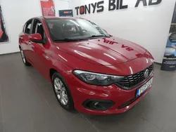 Röd Begagnad 2020 Fiat Tipo Halvkombi | 99 900 kr (Bra pris)