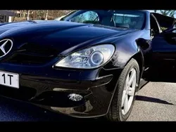 Svart Begagnad 2005 Mercedes SLK200 Cab | 112 000 kr (Marknadspris)