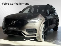 Grå Begagnad 2023 Volvo XC90 Ultimate SUV | 719 900 kr (Marknadspris)