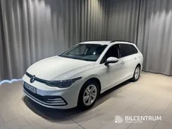 Vit Begagnad 2021 VW Golf VIII Kombi | 214 900 kr (Bra pris)
