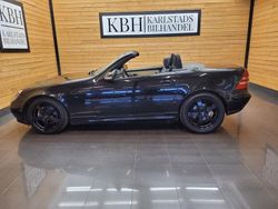 Svart Begagnad 2002 Mercedes SLK200 Cab | 69 900 kr (Marknadspris)