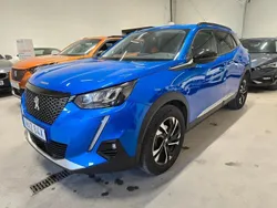 Blå Begagnad 2022 Peugeot 2008 SUV | 229 500 kr (Marknadspris)
