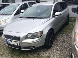 Grå Begagnad 2007 Volvo V50 Momentum Kombi | 13 000 kr (Superpris)